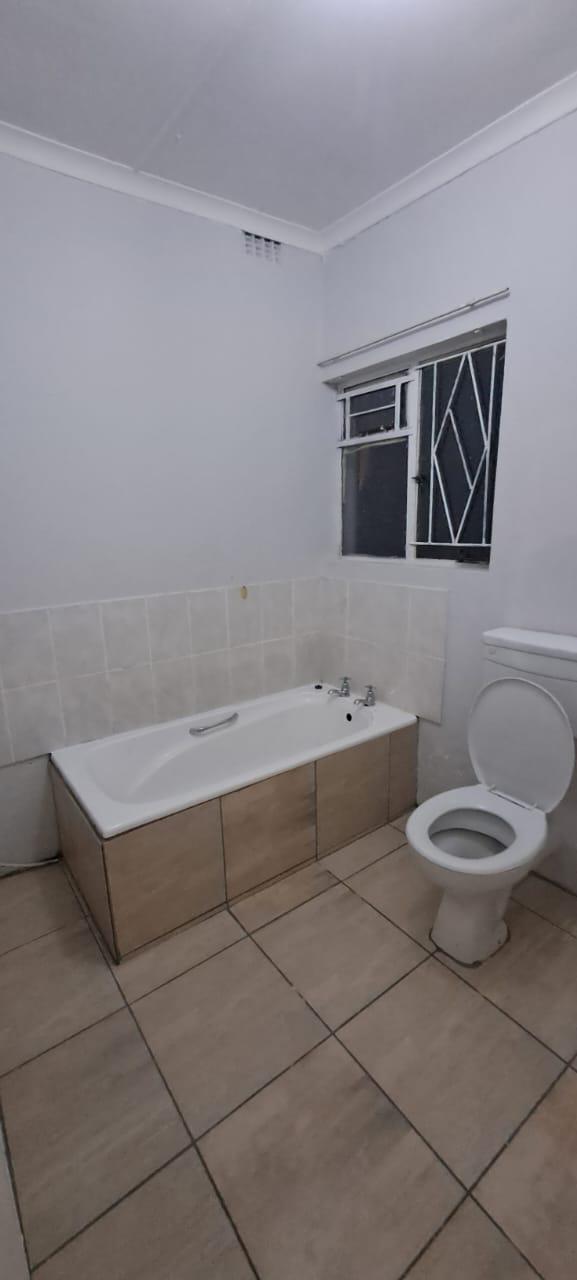 1 Bedroom Property for Sale in Johnson Park Western Cape